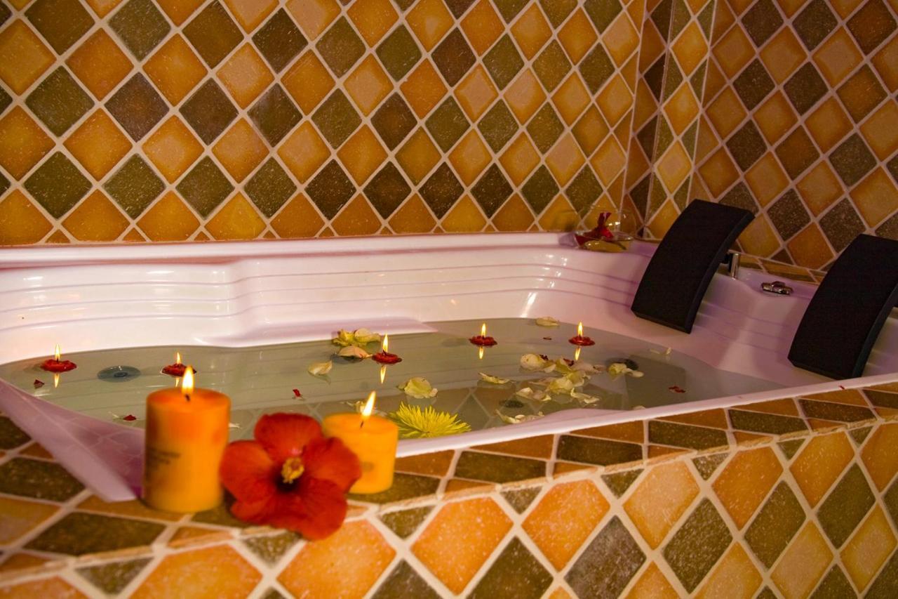 Hotel Villa Alegria Sáchica エクステリア 写真